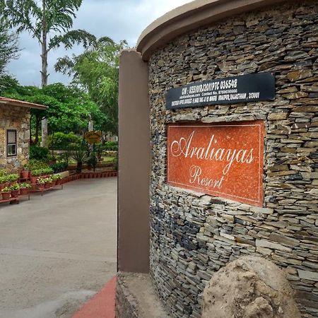 Araliayas Resort & Spa Udaipur Exterior photo