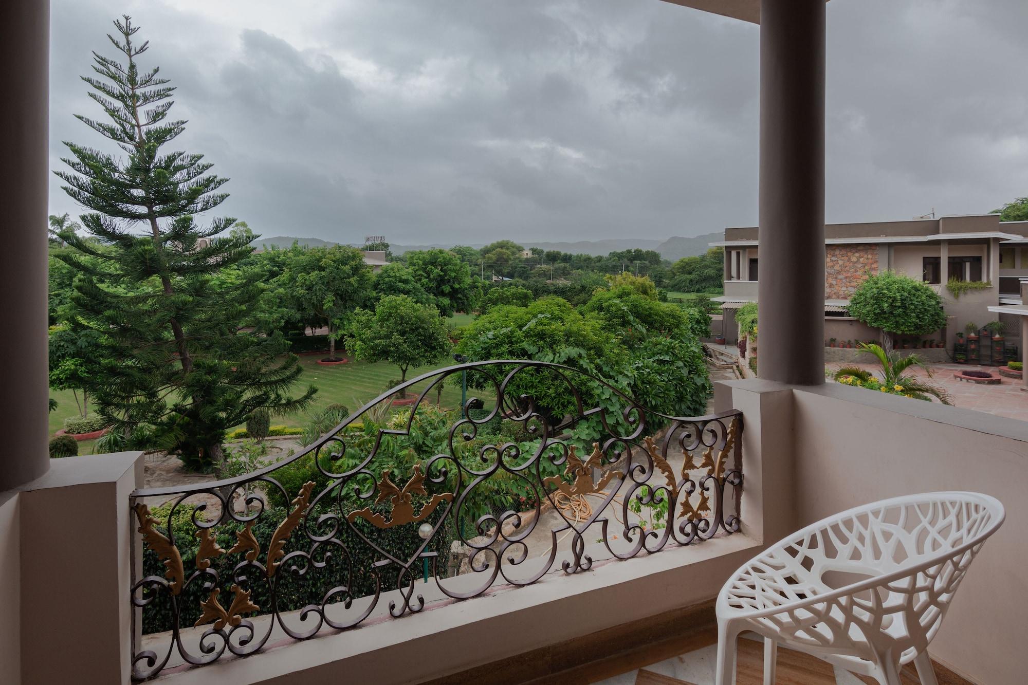 Araliayas Resort & Spa Udaipur Exterior photo