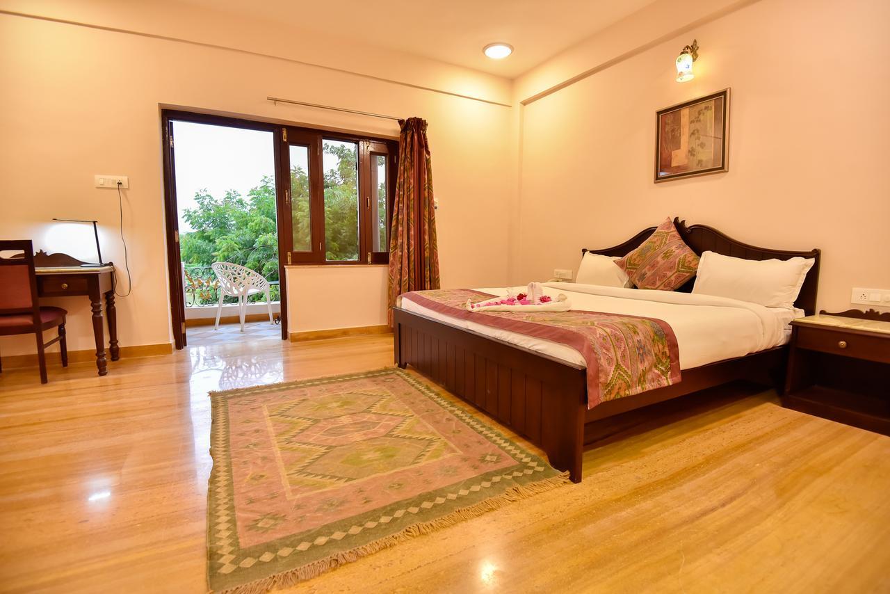 Araliayas Resort & Spa Udaipur Exterior photo
