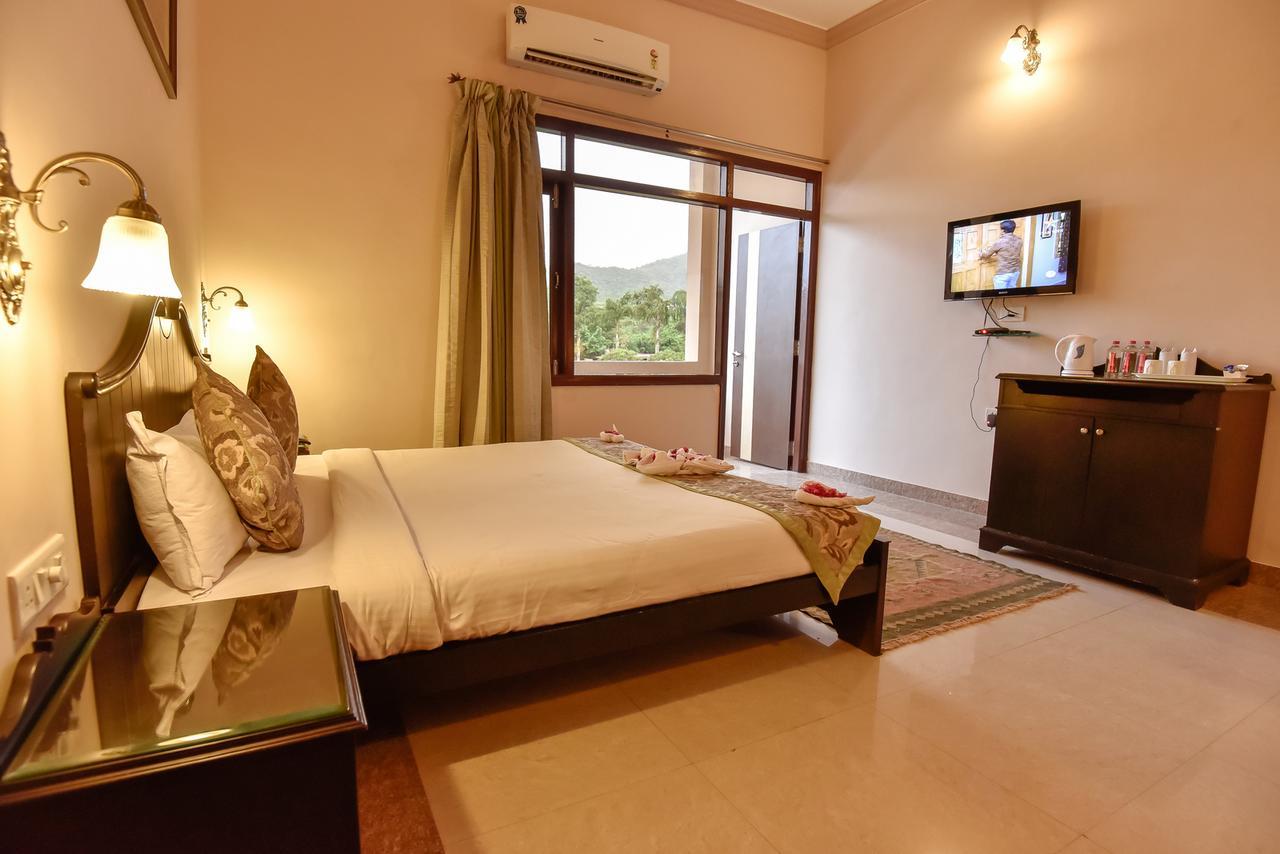 Araliayas Resort & Spa Udaipur Exterior photo