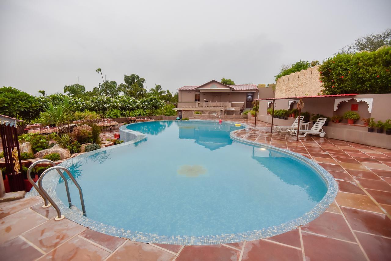 Araliayas Resort & Spa Udaipur Exterior photo