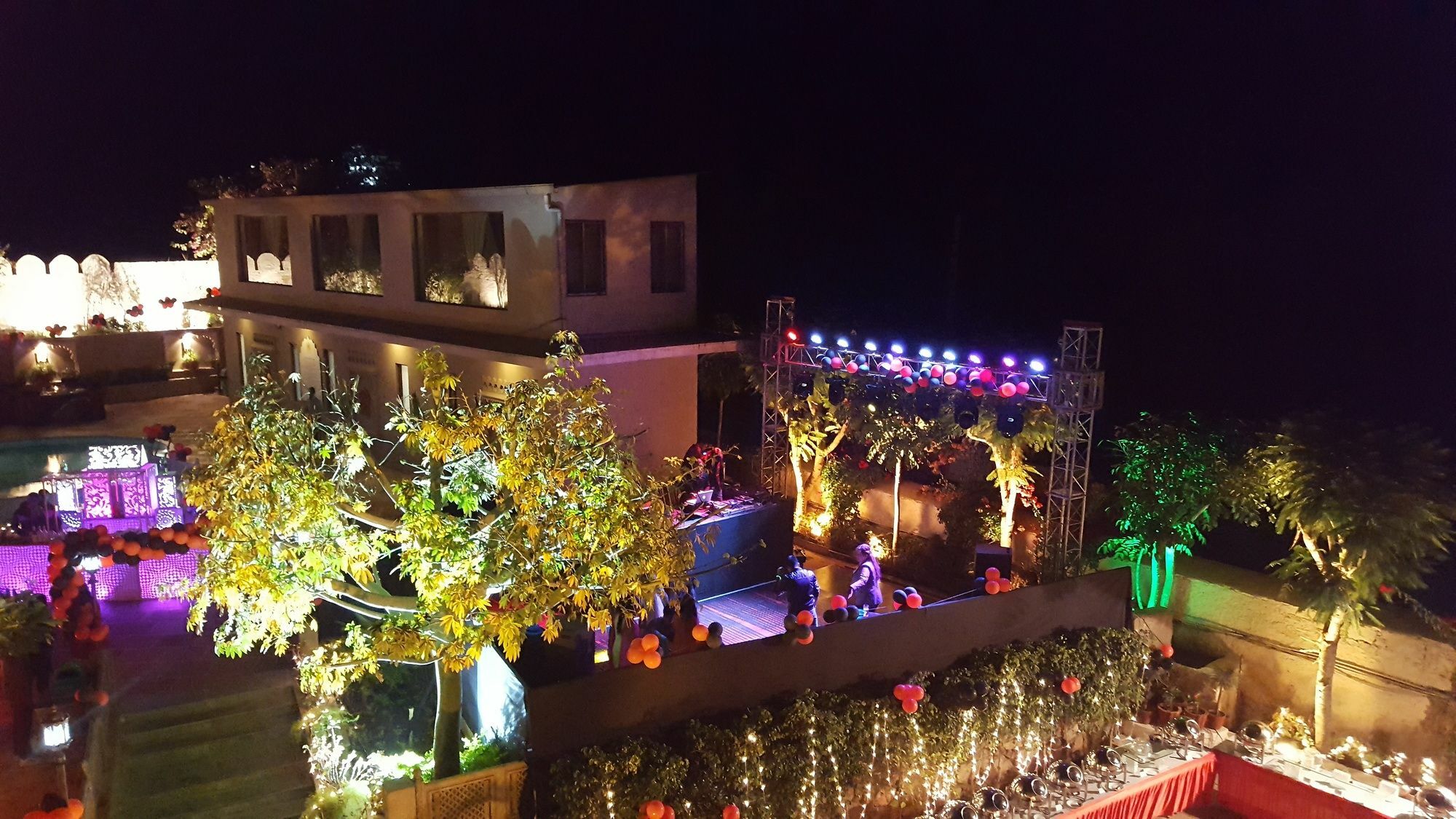 Araliayas Resort & Spa Udaipur Exterior photo