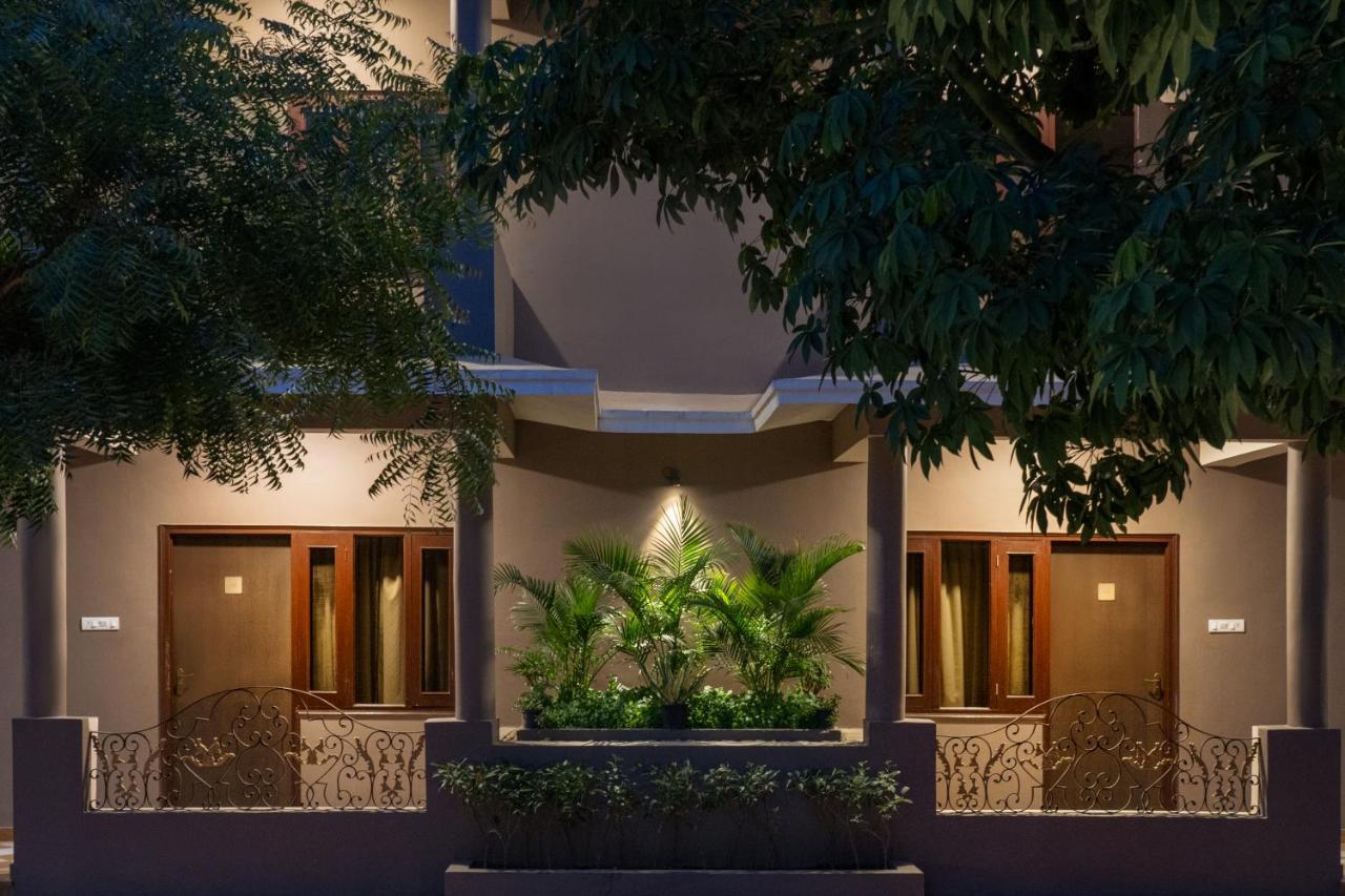 Araliayas Resort & Spa Udaipur Exterior photo