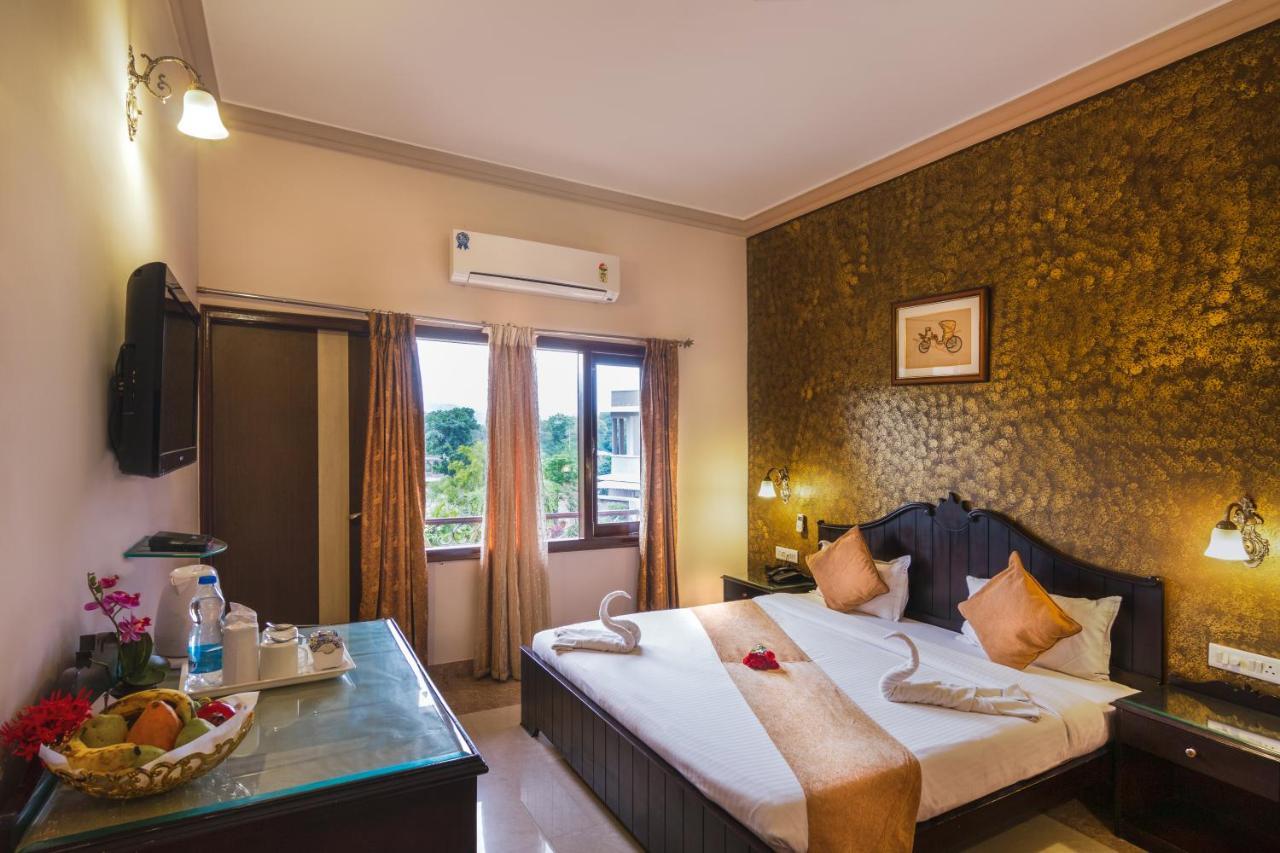 Araliayas Resort & Spa Udaipur Exterior photo